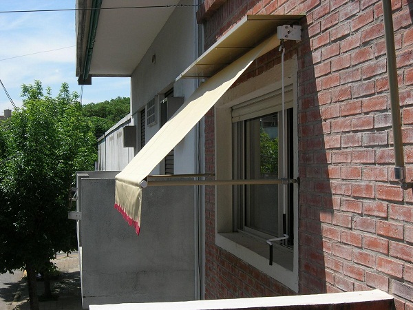 Toldo Brazo Recto 01